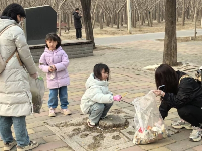 ������ͬѧ���š��ഺ���� ������ɫ��